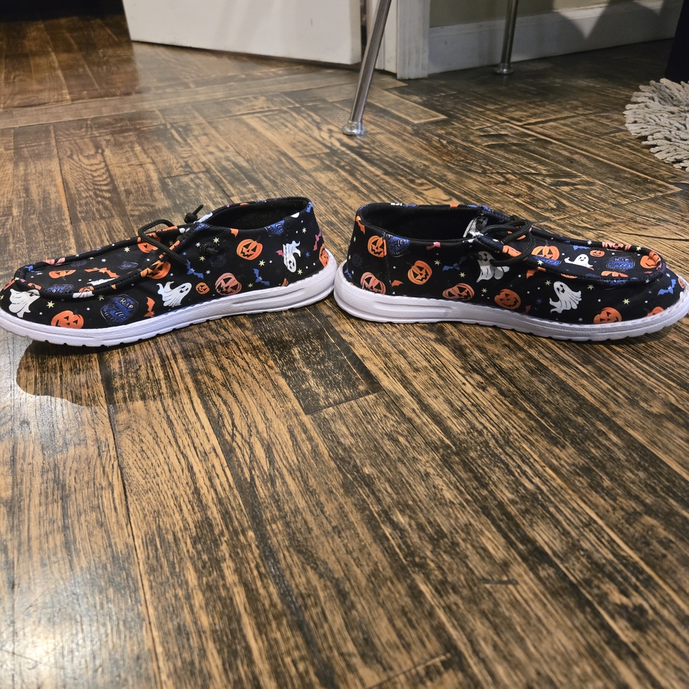 Halloween Themed Black Flats - Picture 3 of 4